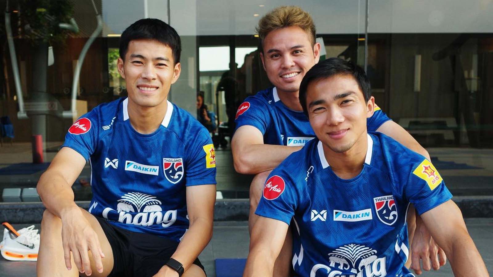 ทีมชาติไทยนำทัพ คนกีฬา-สโมสรพั